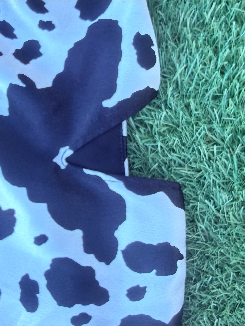 Cow print mini dress - Picture 3 of 5
